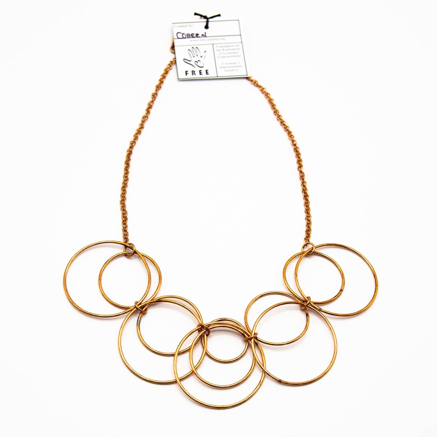 BEVERLY SMART Necklace Collier à anneaux multiples en cuivre recyclé