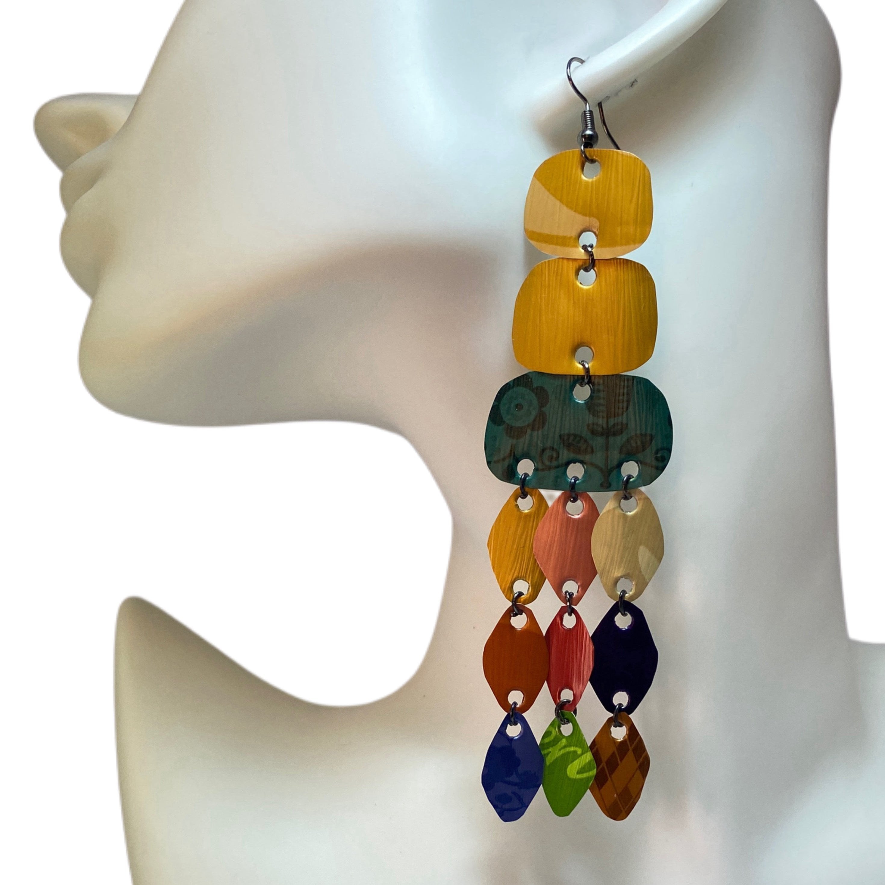 recycled nespresso capsules earrings for ecoglam beverly smart laura zabo workshop in lagrasse france