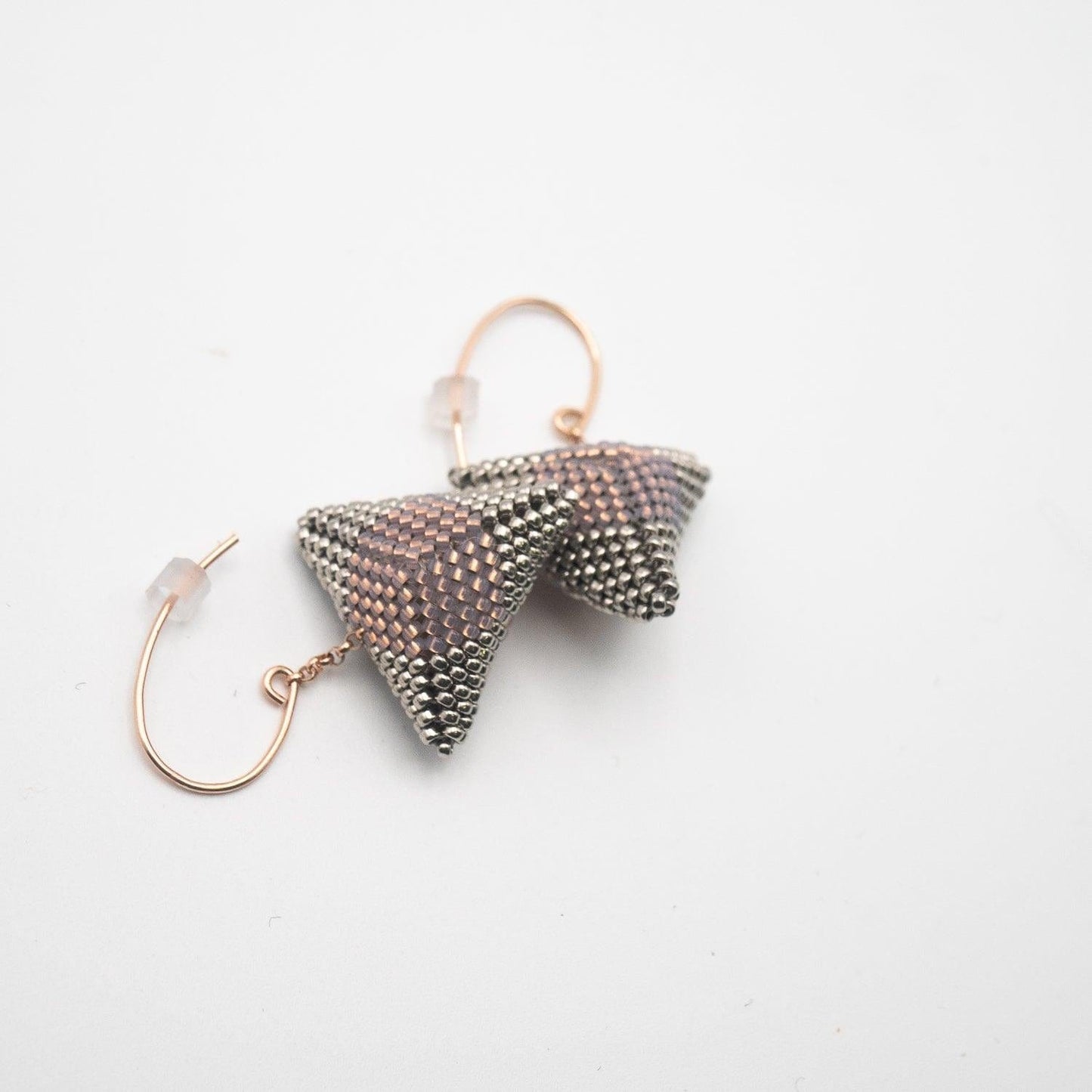 BEVERLY SMART Pendantes argent/cuivre Boucles d'oreille LES 12 APOTRES en perles de rocaille japonaises