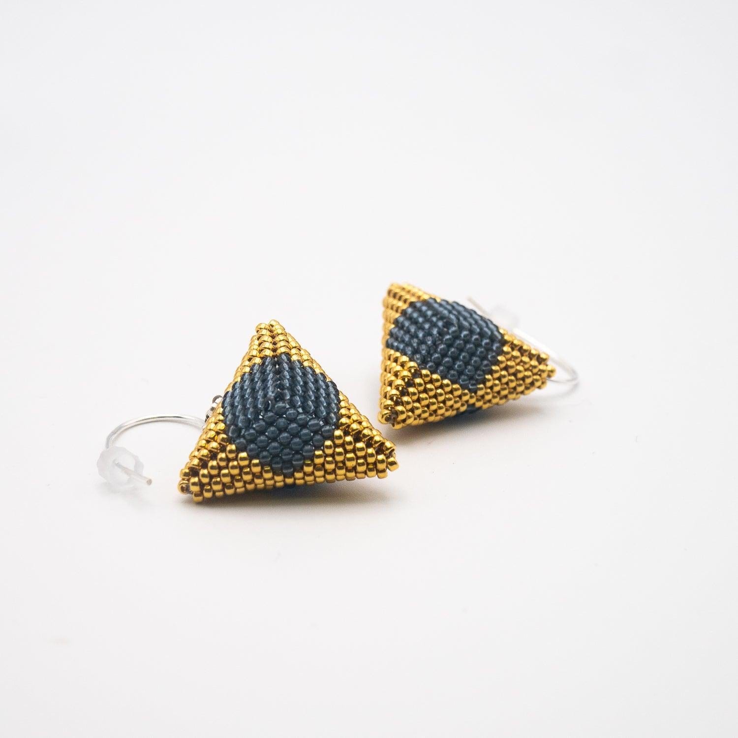 BEVERLY SMART Pendantes dorée/noir Boucles d'oreille LES 12 APOTRES en perles de rocaille japonaises